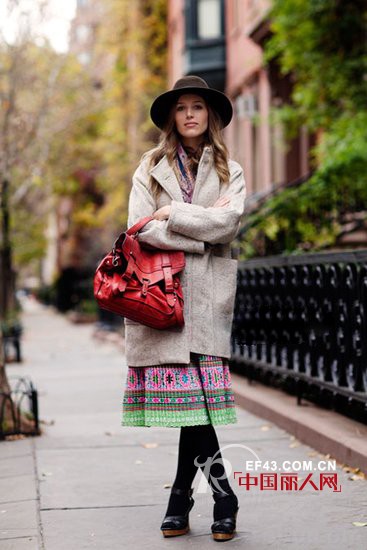 红色开运装  充满喜气洋洋正能量