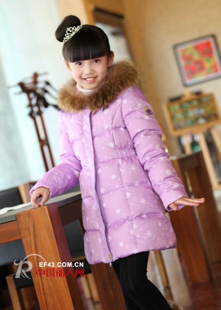 平安夜除了送苹果还能送什么  长款羽绒服款式搭配