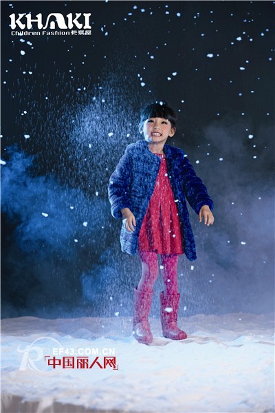KHAKI卡琪屋幻彩系列打造美丽圣诞节