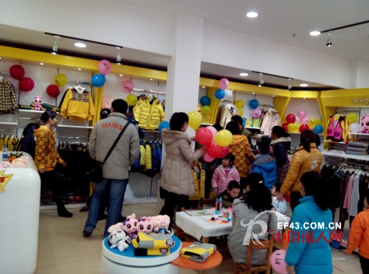 广东河源缤果童装新店开业,首日业绩轻松突破三万