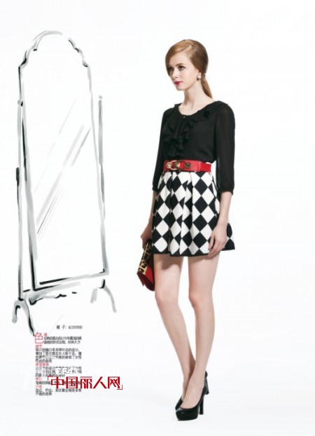 黑白格纹的短裙冬天怎么搭配