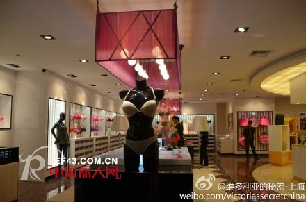 维多利亚的秘密上海直营店盛大开业