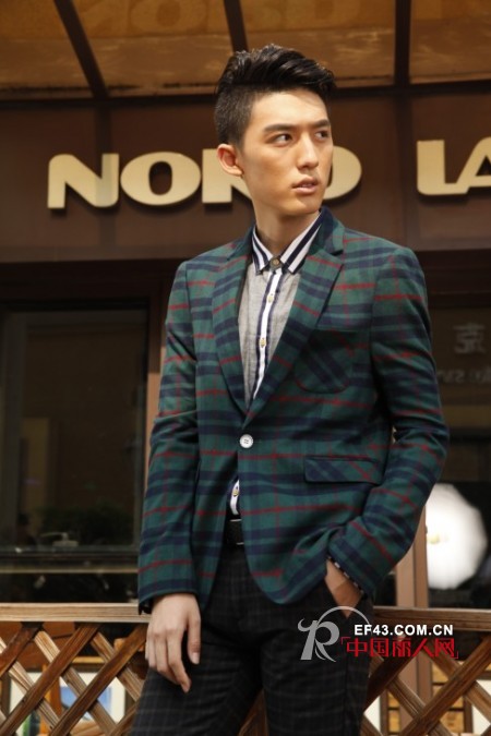 男士约会应该怎么穿搭 最实用的西装搭配