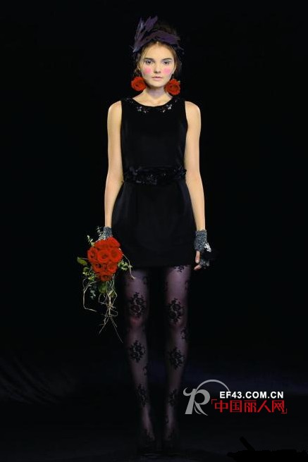 独一无二穿衣新哲学 体现冬日里的诗情画意