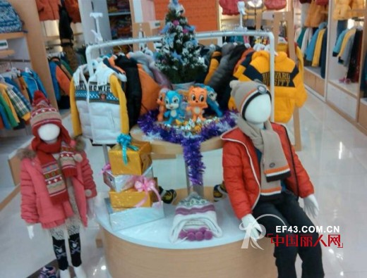 虹猫蓝兔祝小朋友们圣诞元旦双节快乐