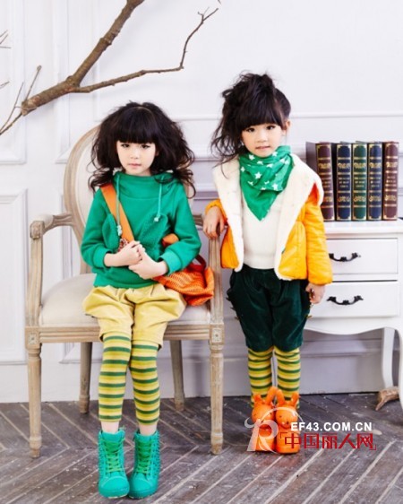 现在流行什么颜色衣服 绿色衣服怎么搭配好看