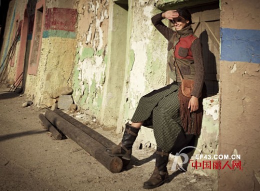 达衣岩女装最新冬装款式 怎么搭配出个性款式