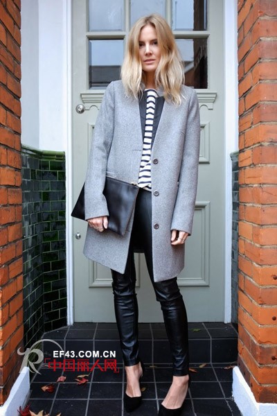 呢子大衣配什么包包好 呢子大衣皮革包搭配