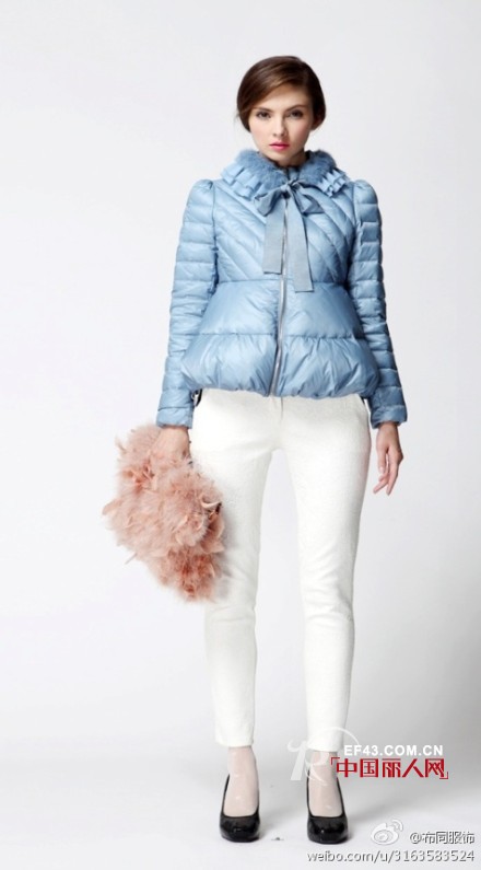 布同女装品牌冬装新款羽绒服搭配推荐
