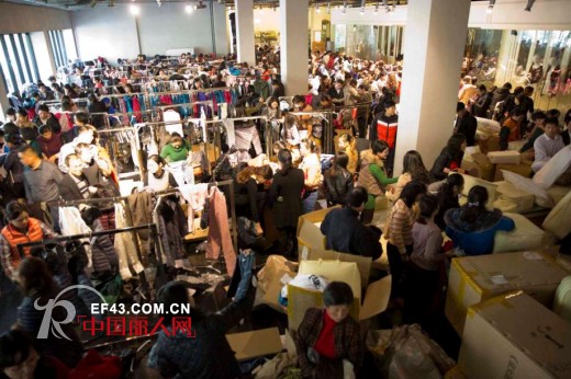 淑女屋年终感恩 内部特购会造福员工