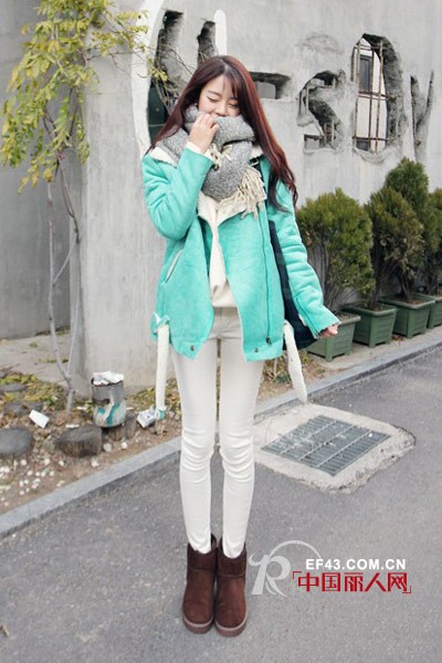 围巾怎么围才好看 外套搭配围巾 围出小脸术