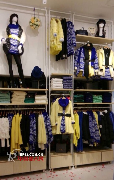 兰州张掖路步行街emu红黄玫瑰综合店盛大开业