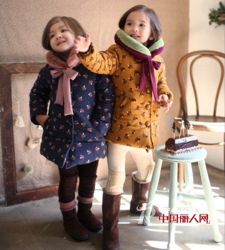 欢乐谷童装 产品类型多 款式很时尚