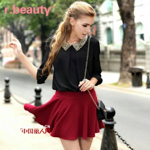 时尚女装搭配 小短裙俏皮迎春