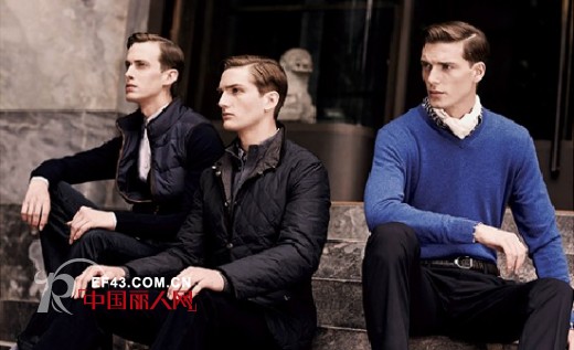 男士选择鲜艳的毛衣要怎么搭配才好看