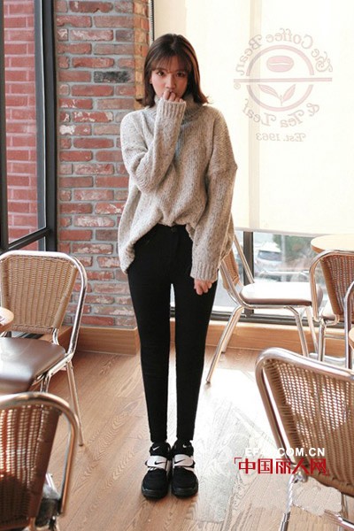 复古毛衣款式 粗针织毛衣搭配 粗毛衣穿出显瘦感
