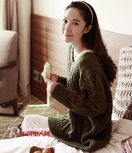 麻花纹蝙蝠袖宽松毛衣 修身毛呢外套复古搭配