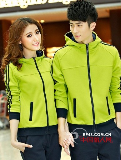 时尚女装搭配  情侣装时尚搭配