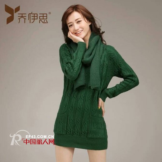 纯色系的针织毛衣 减龄衬肤好时尚