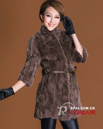 貂皮大衣款式 打造女王范