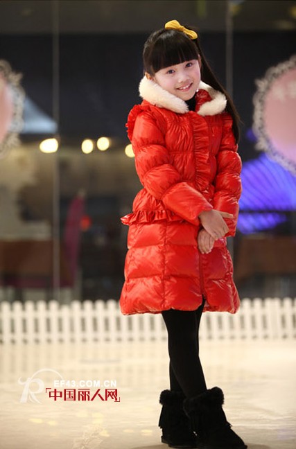 新年最喜庆 DEESHA红色时尚新年装来报喜