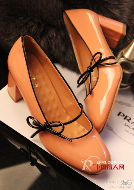 明媚色彩春鞋~闪耀时尚光芒