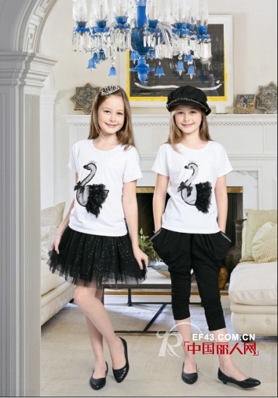 与多家银行签订战略合作关系  越位少年装的发展进入新时代