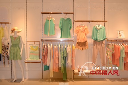 热列祝贺“丹菲诗Diface” 品牌女装成功签约四省总代理