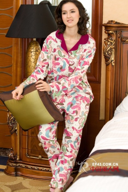 雪仙丽时尚家居服  让您拥有一个温馨惬意的冬天