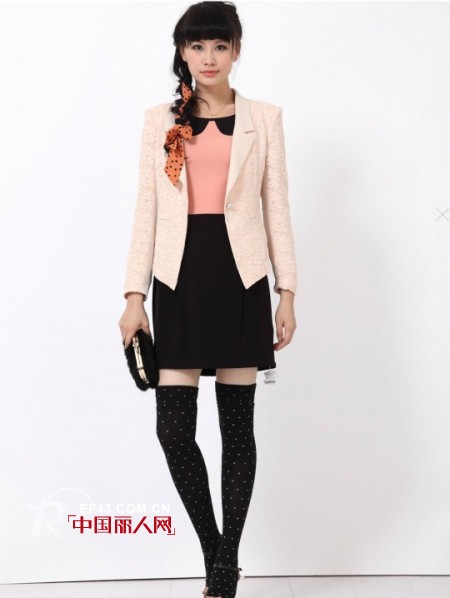 费依女装  用心聆听现代女性的穿衣体验