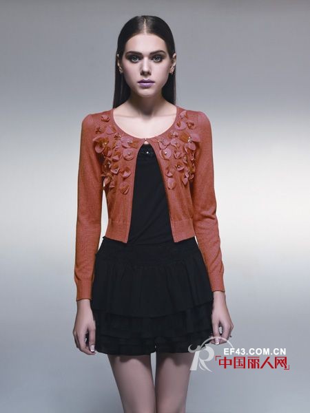 玛玮丝品牌女装 展现东方女性优雅气质