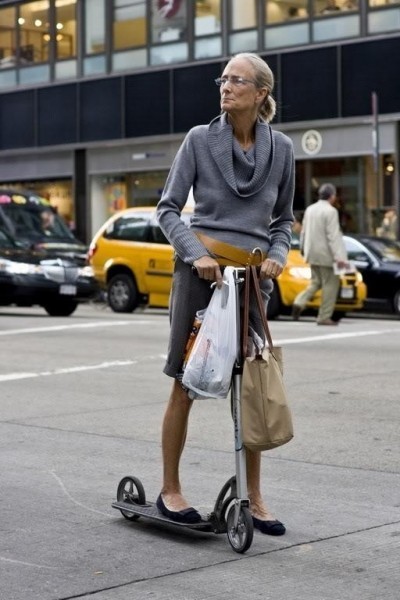 越熟越美丽 奶奶级潮人街拍演绎夕阳红