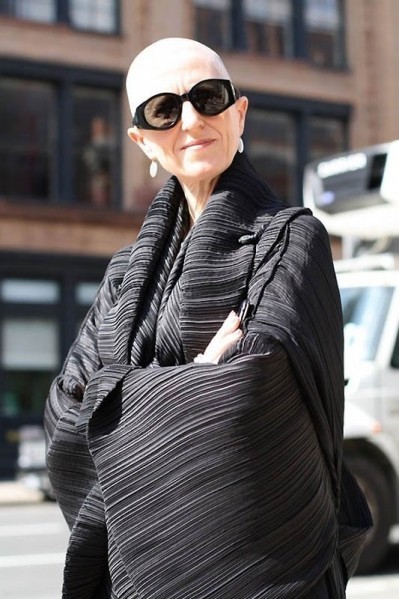 越熟越美丽 奶奶级潮人街拍演绎夕阳红