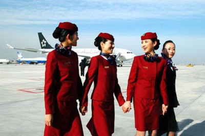 时代变迁 盘点中国空姐服装30年