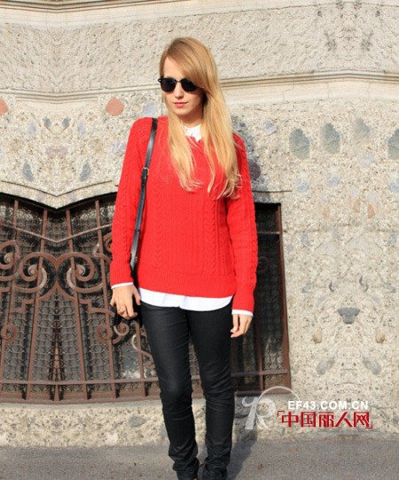 出挑荧光色来帮忙 春夏街头不做路人甲