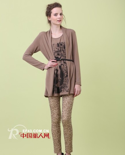 心吻女装2013春夏新品:动感亮丽色彩展开奇妙新篇章