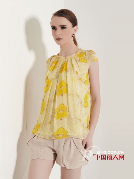 卡特丽女装2013春夏款 轻柔雪纺打造夏季清爽Icon