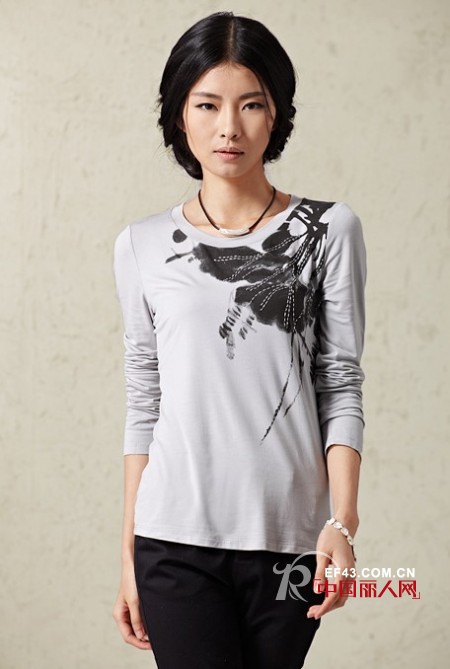 所然品牌女装水墨印花T恤  曼妙春之旅
