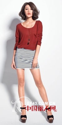 YsayS衣衫衣饰品牌女装 穿出春夏名媛风情