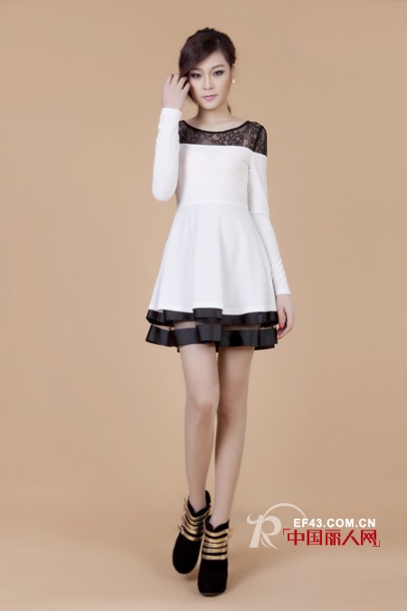 哲媛女装2013春夏款 性感蕾丝裙潮流出镜