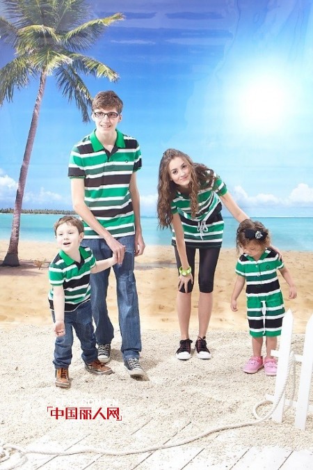 春暖花开季,穿上上流家族亲子装和孩子一起亲子游