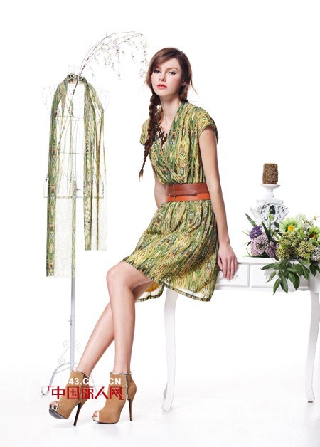 晴迷桂莉时装2013春夏情迷印花裙