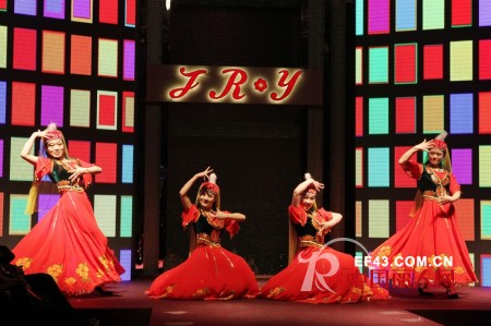 春暖花开 佳人如苑——佳人苑品牌2013秋装新品发布会隆重召开