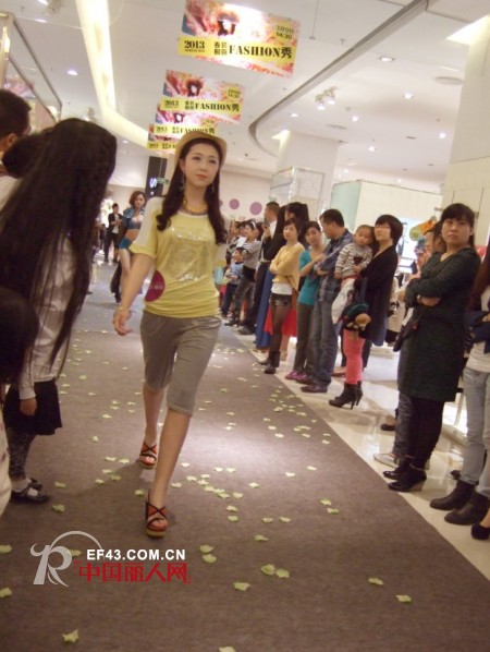 艾迪莎品牌港惠新天地内衣秀惊艳亮相