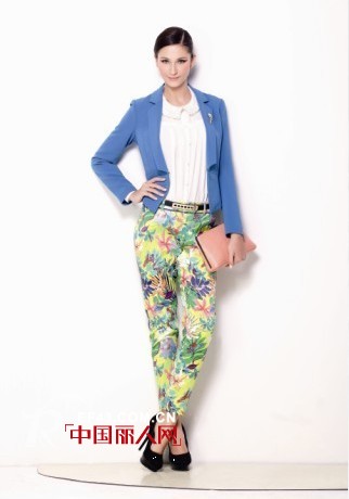 芳菲儿品牌女装2013春装COLLECTIONS
