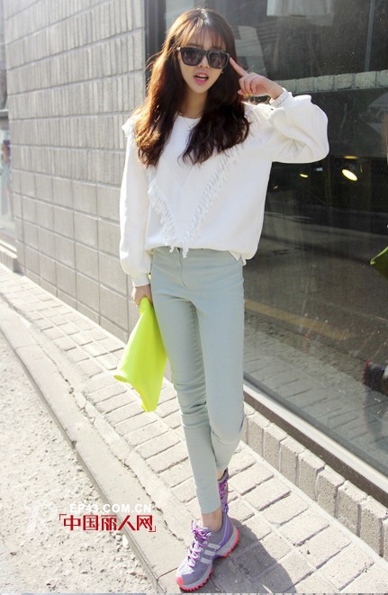 春夏怎么穿 韩国网模教你混搭术