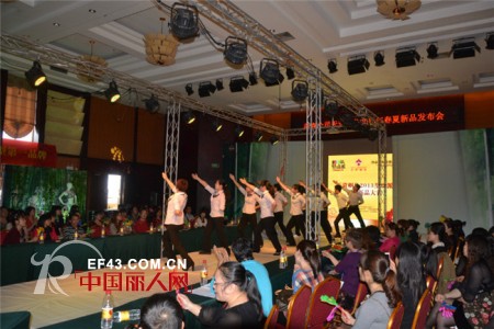 型动广西 营销亮剑——天资帼色2013春夏新品大赏