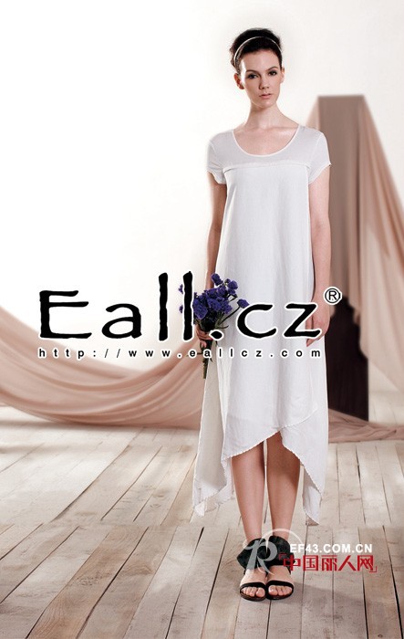 Eall.cz女装不规则元素 打造浪漫不羁时尚风