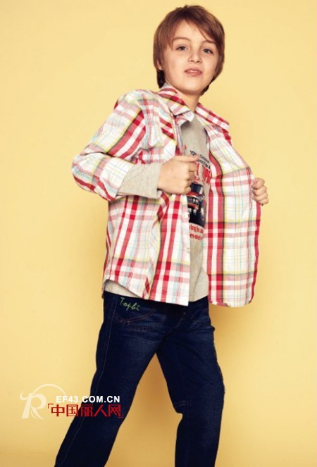 TOPBI淘帝品牌童装  2013春夏新款纯真上市