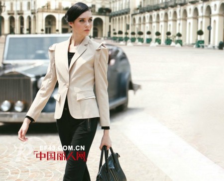 嘉米娅女装 细节造就优雅气质